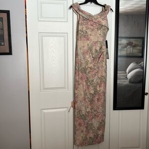 Adrianna Papell off shoulder dress size 8